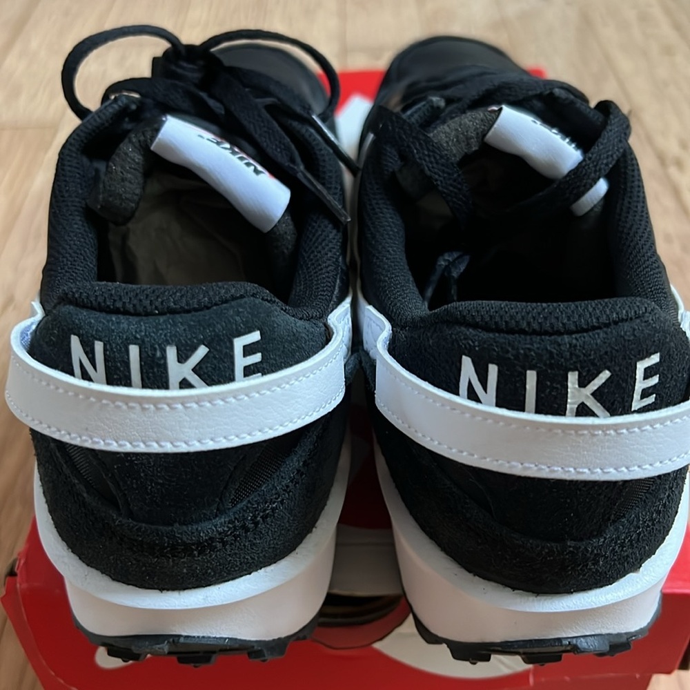 Nike Men’s Waffle Debut NWOB - Picture 6 of 11